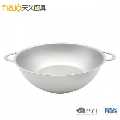 Pure titanium cookware wok